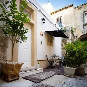  Casa vacanze La Casetta Del Ronco1 Ortigia